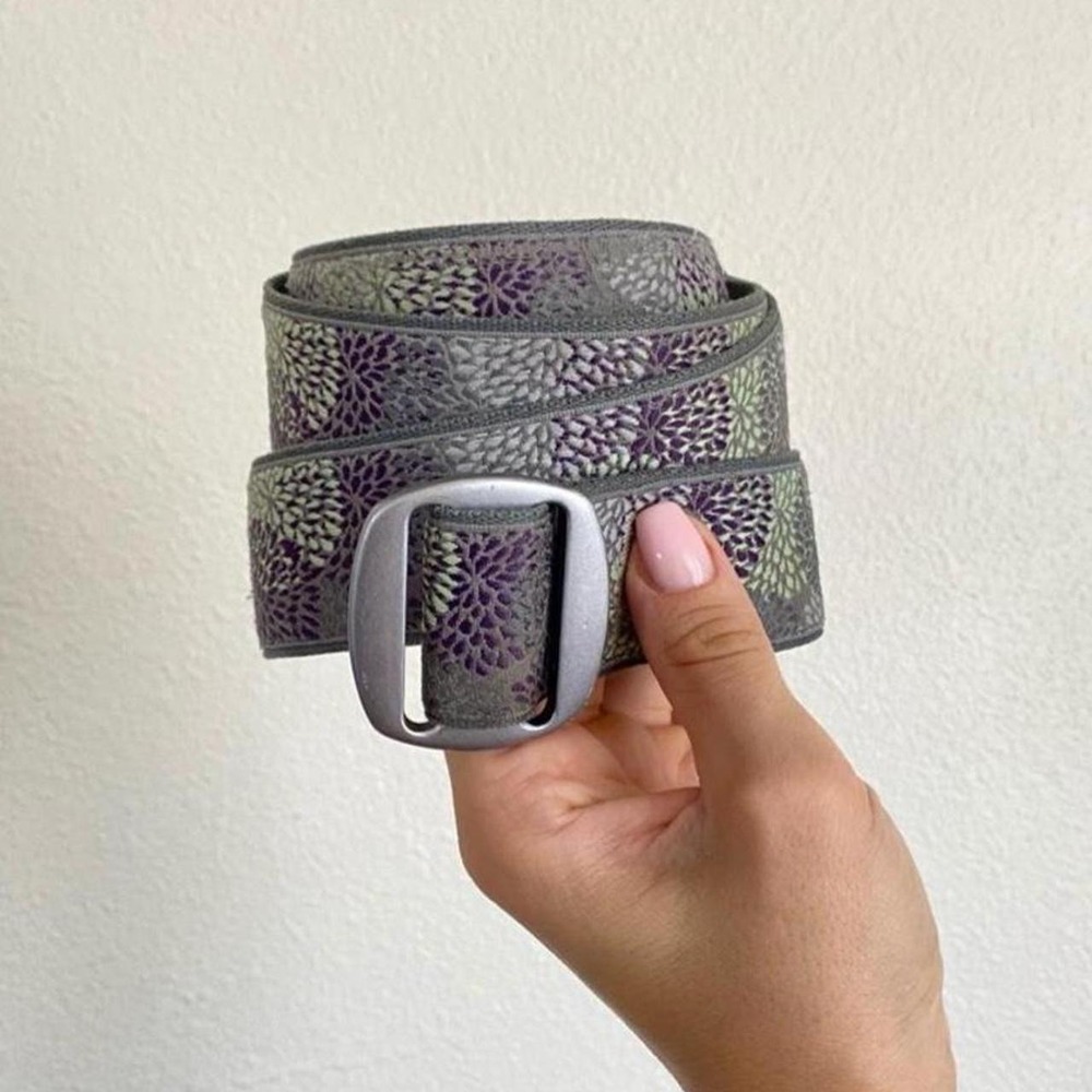 Bisons Design Floral Patterned Fabric Belt Made in USA
